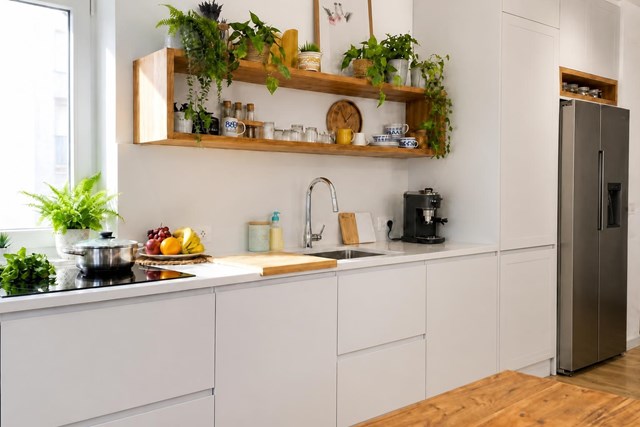 Aumenta la luz con nuestras cocinas de espacio abierto en Vigo - Imagen 1