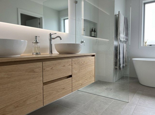 Reforma tu baño en Vigo con diseño actual y funcionalidad - Imagen 1