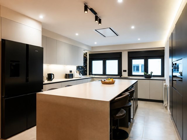 Somos expertos en cocinas de alta calidad en Vigo con diseño italiano y materiales europeos
