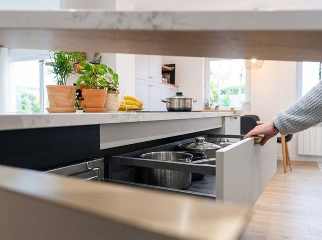¿Te gustan las cocinas modernas y minimalistas en Vigo? - Imagen 1